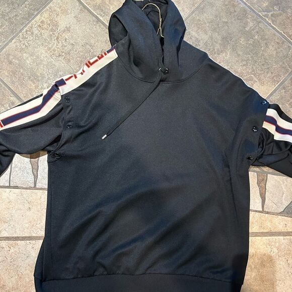 Men’s Gucci web accent hoodie size XL removable sleeves made in Italy - Picture 4 of 14